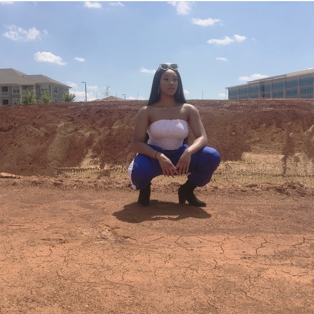 VINTAGE ROUNDED SUNGLASSES - Picture 3 of 3